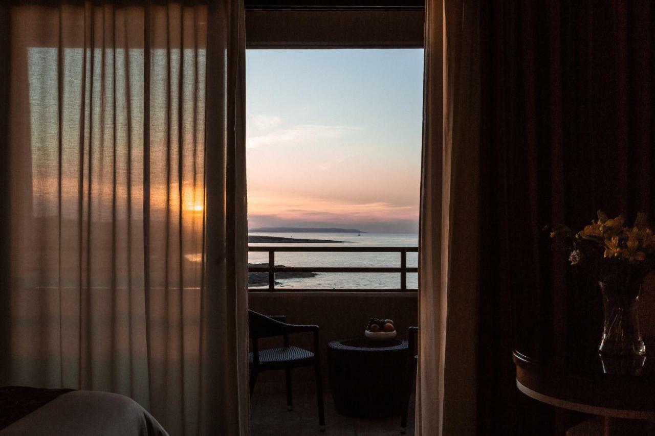 Familienzimmer mit Balkon und Meerblick